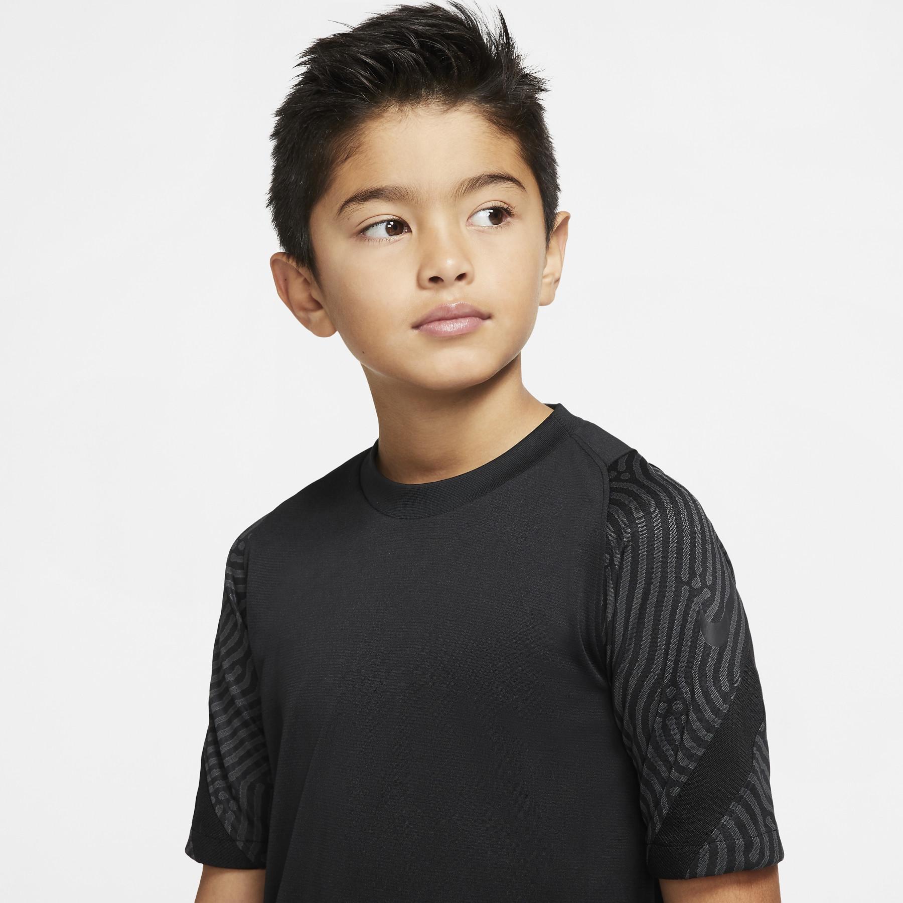 Child's T-shirt Nike Breathe Strike