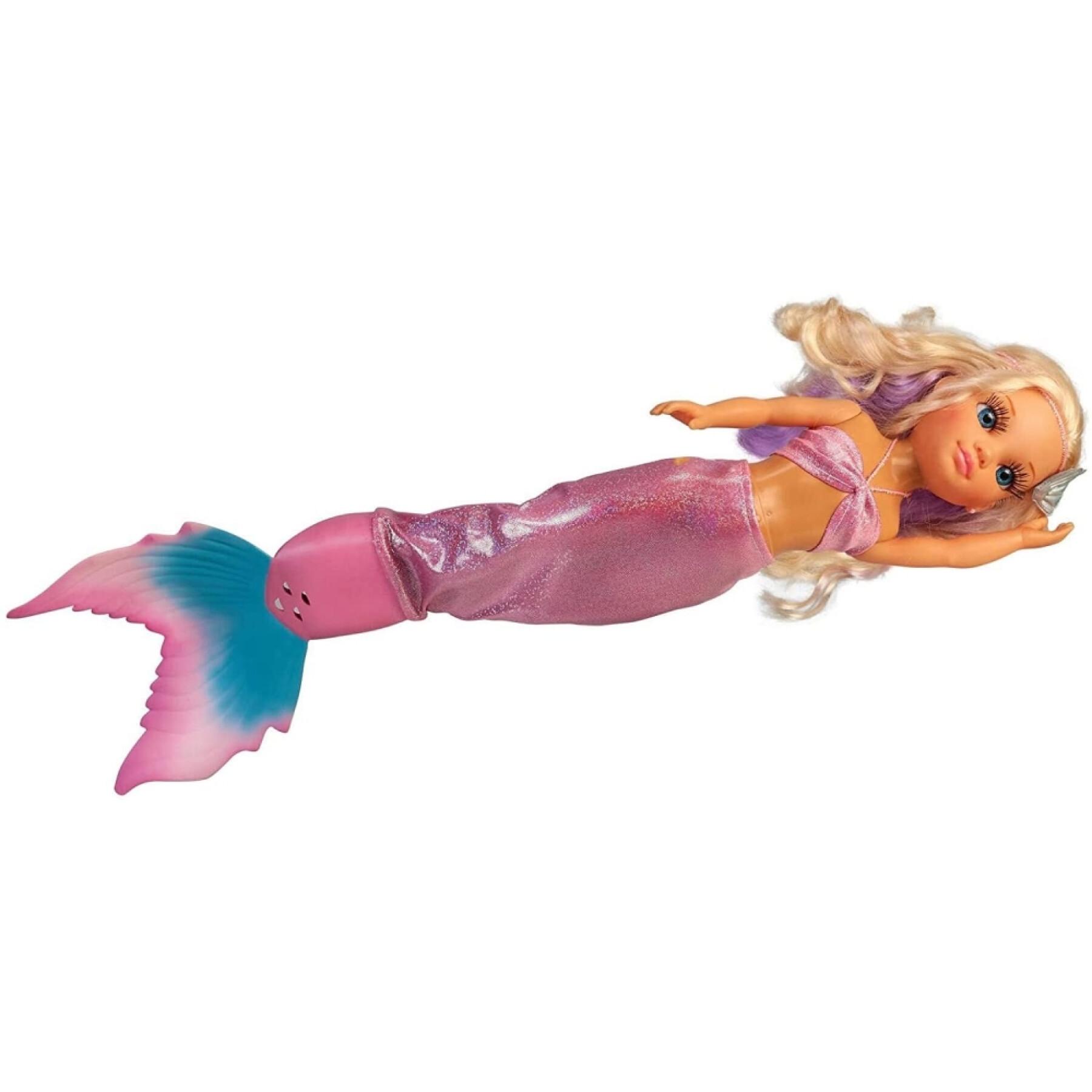 School doll Famosa Mermaid