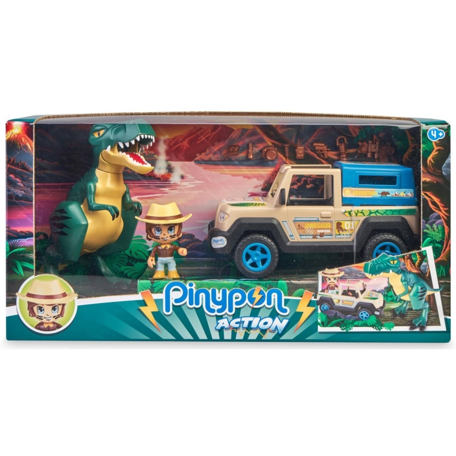 Figurine with car and dinosaur Famosa