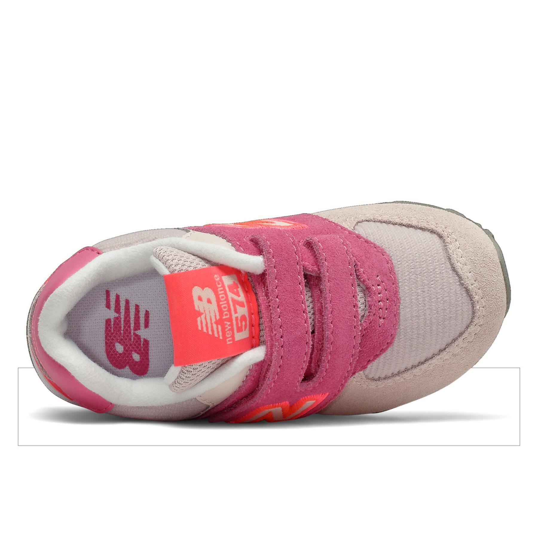 new balance baby pink shoes