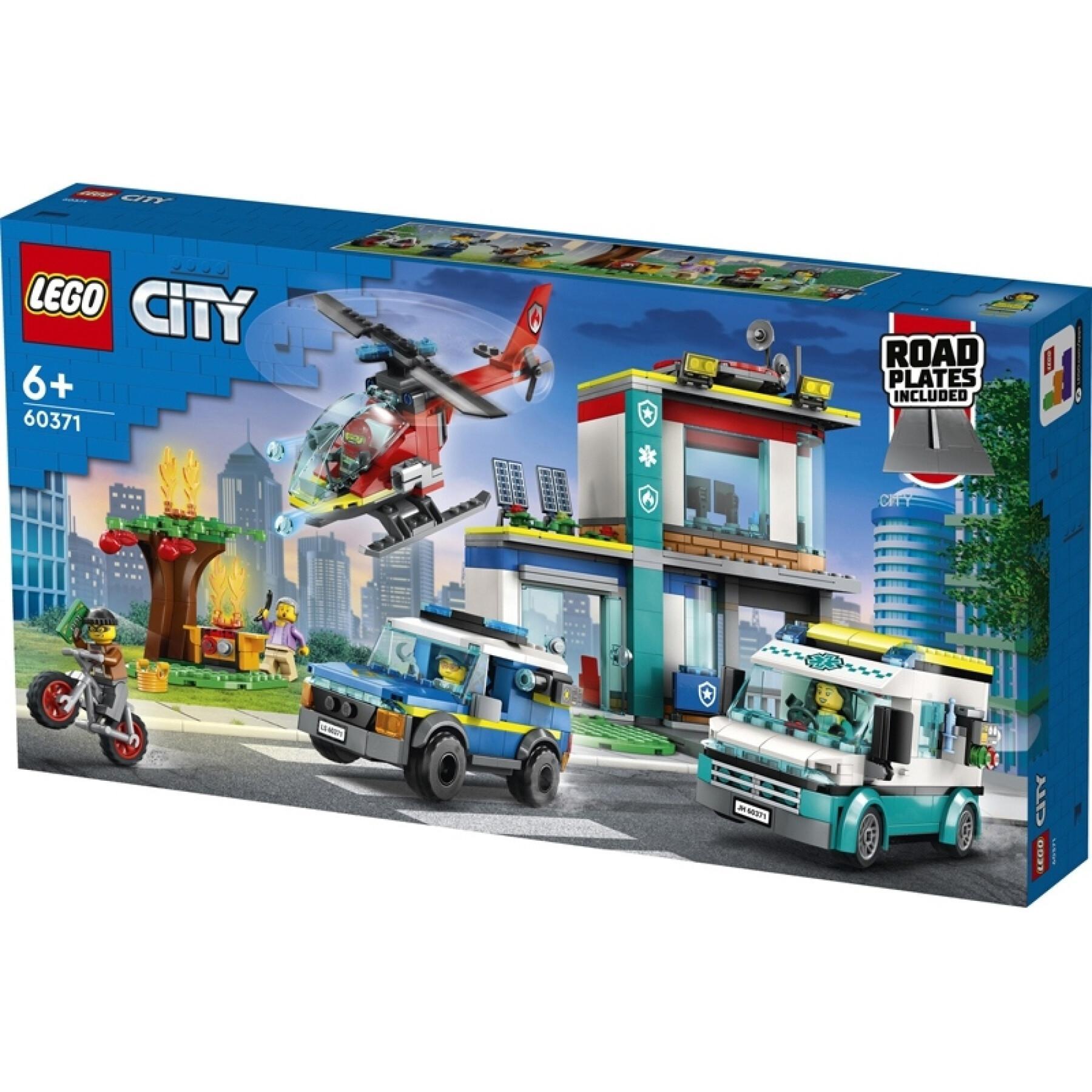 Early-learning games emergency vehicle headquarters Lego City