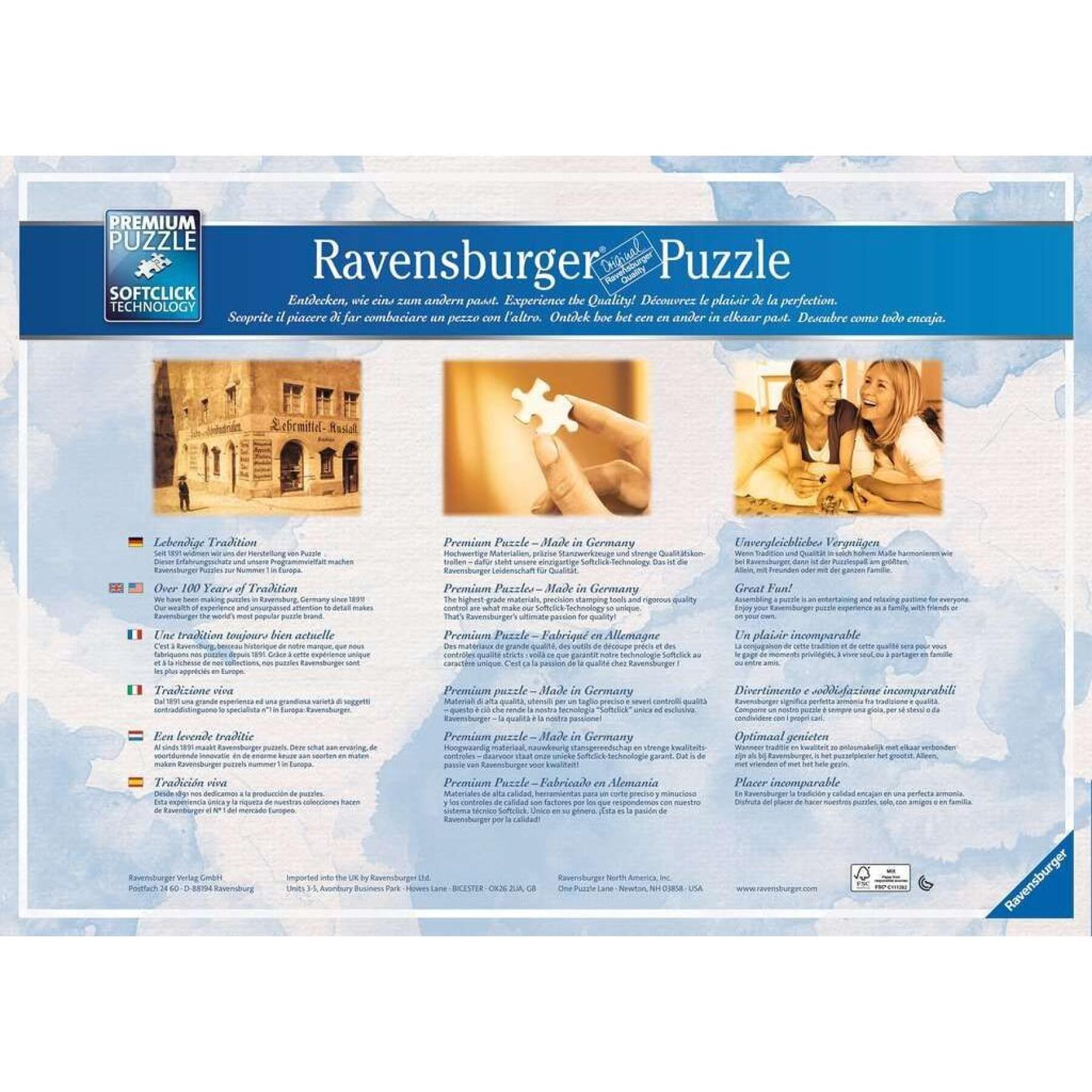 18,000-piece puzzle Ravensburger Un Château au Fil des Saisons XXL