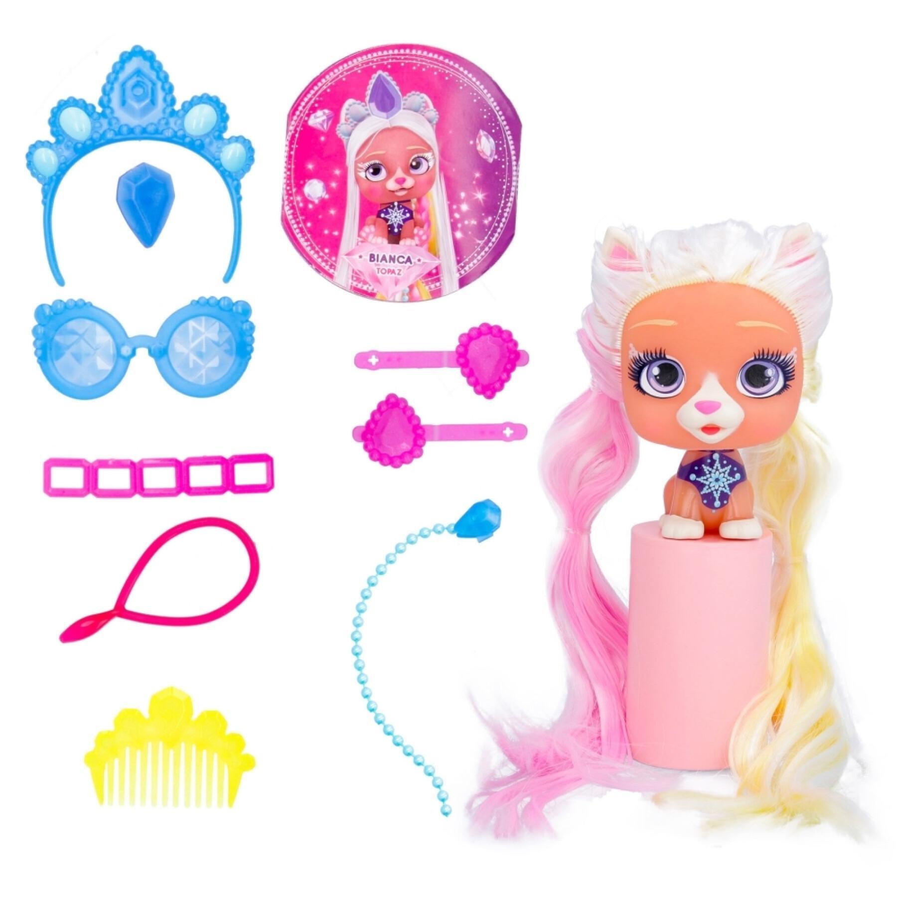 Doll with 6 accessories and 9 surprises VIP Pets Macota Glam Gems