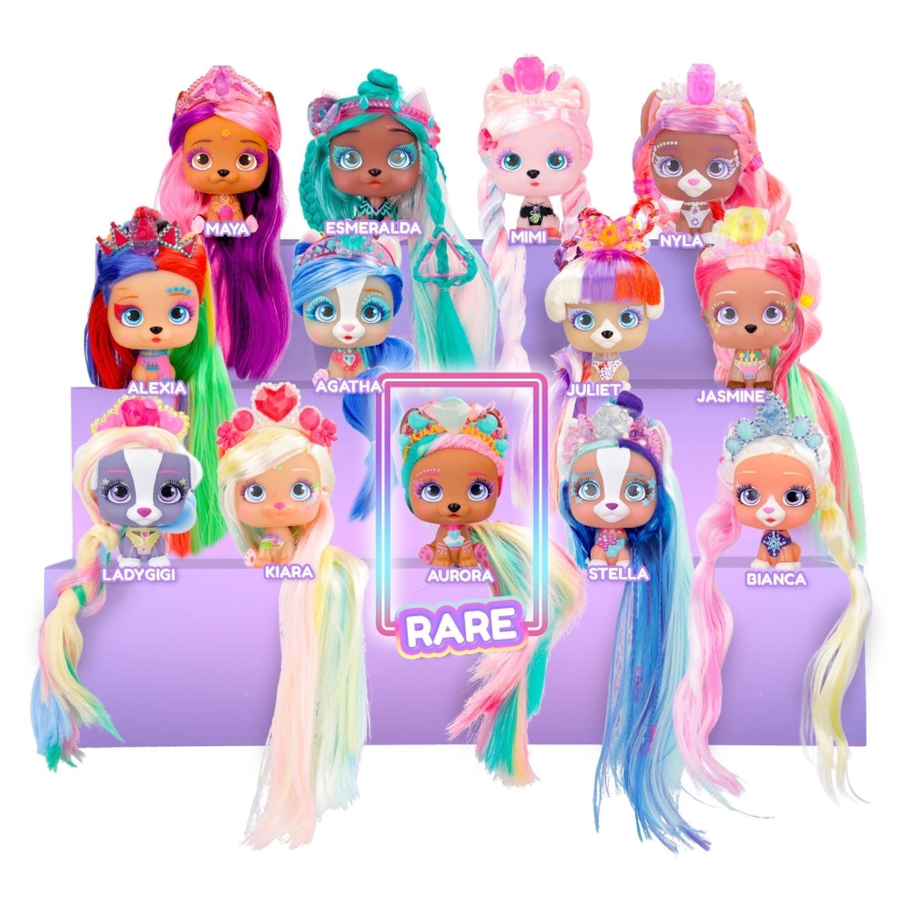 Doll with 6 accessories and 9 surprises VIP Pets Macota Glam Gems