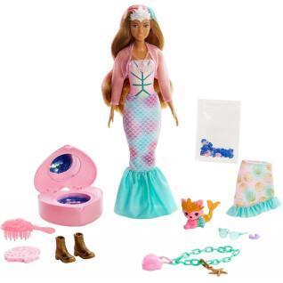 Doll + 25 surprises Barbie