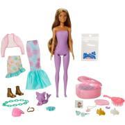 Doll + 25 surprises Barbie