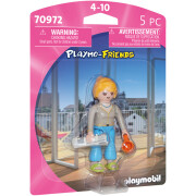 Young person and newspaper Playmobil